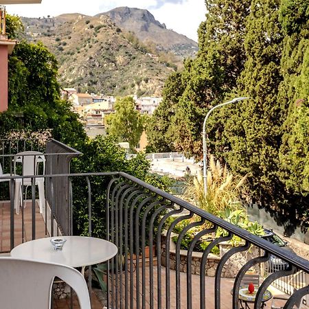 Villa Maremonti タオルミーナ エクステリア 写真