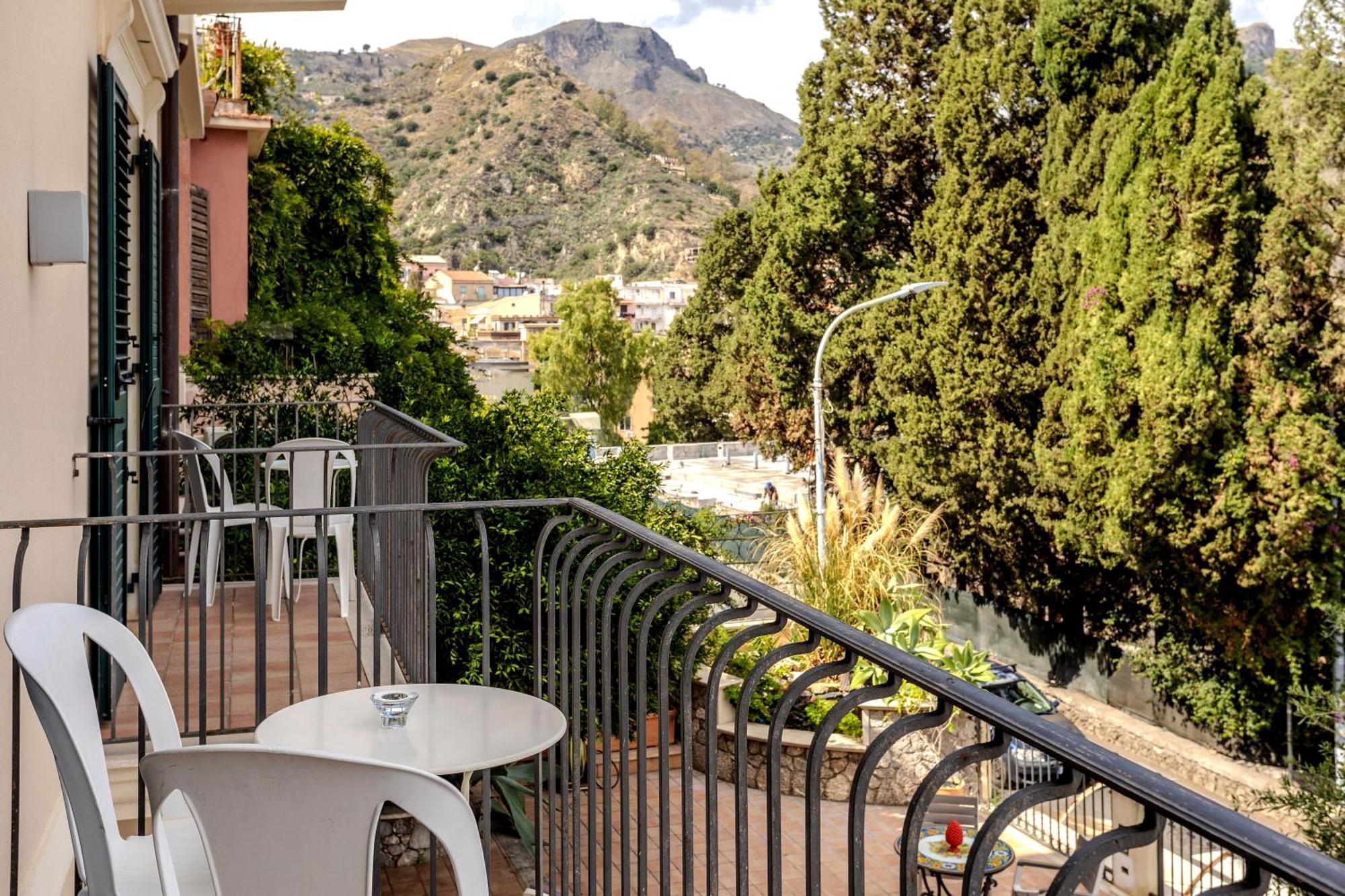 Villa Maremonti タオルミーナ エクステリア 写真