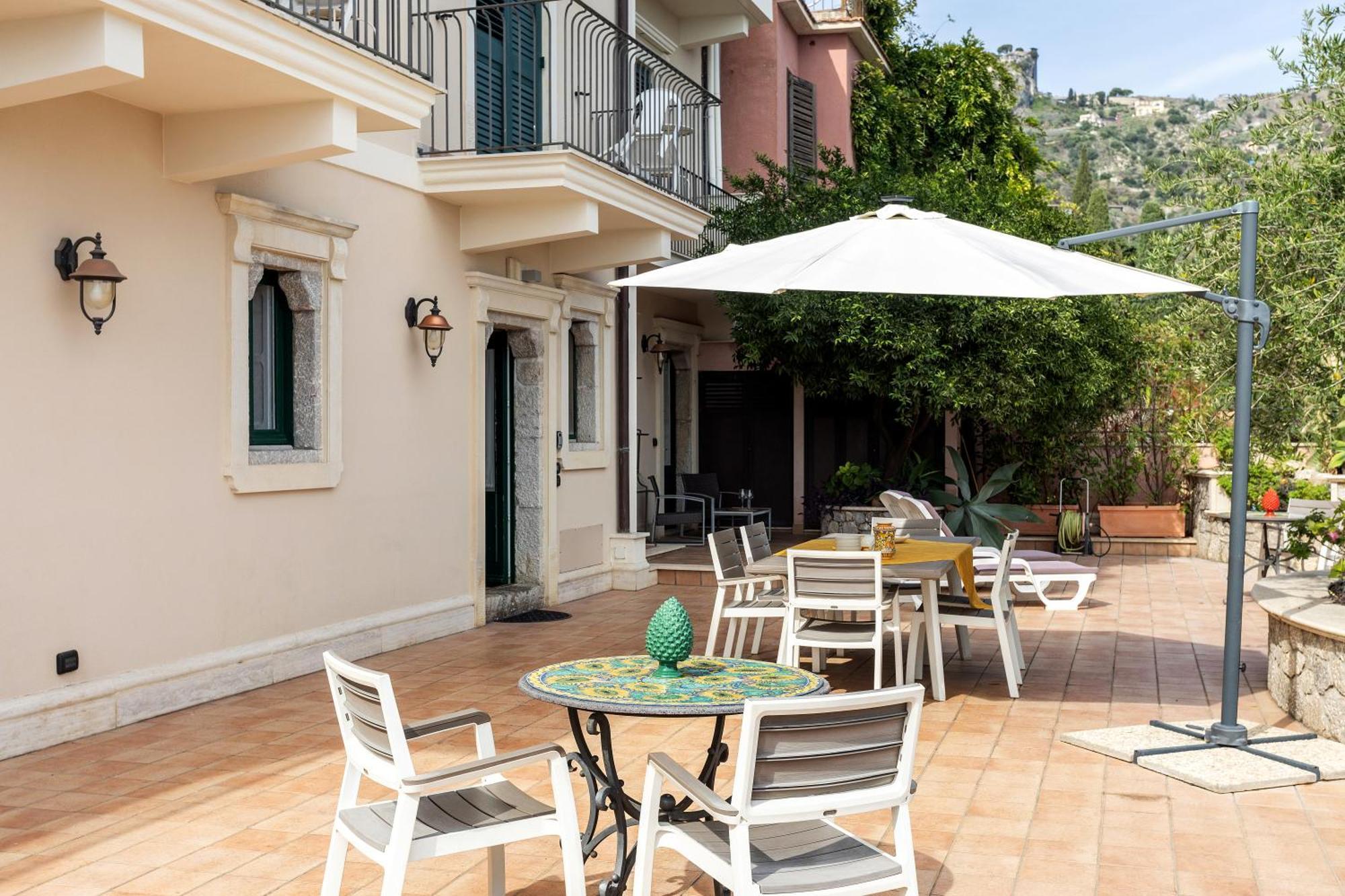 Villa Maremonti タオルミーナ エクステリア 写真